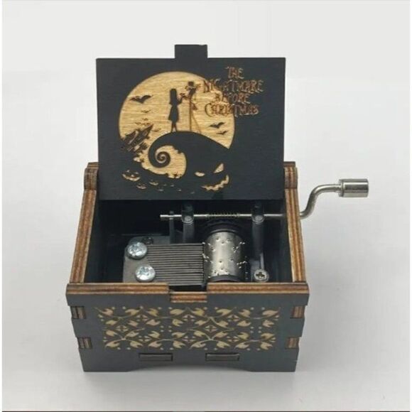 Hand Crank Music Box The Night Before Halloween Laser Engraved Wood Musical Box - Picture 1 of 4